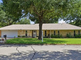 503 Mockingbird St, Bonham, TX 75418