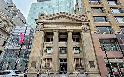 197 Yonge St #2001 Photo 1