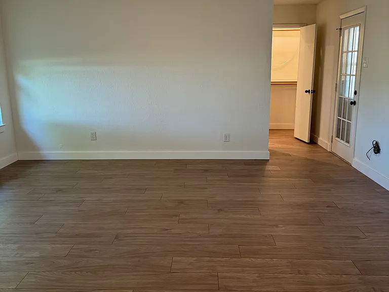 3035 Spring Valley Rd — Photo 5