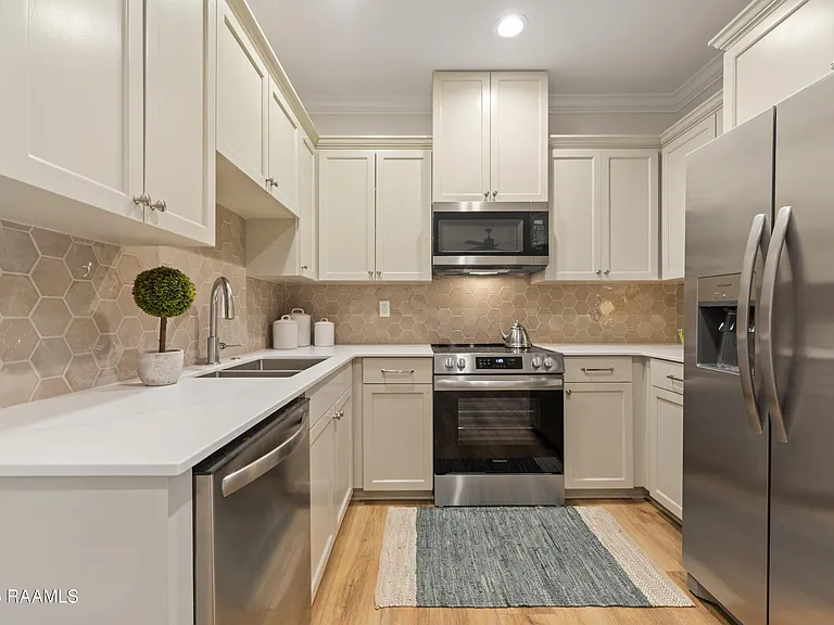 1102 Apollo Rd #201 — Photo 9