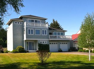 1933 Shore Ave, Freeland, WA 98249