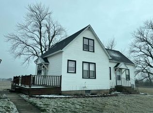 11217 N 14000e Rd, Grant Park, IL 60940