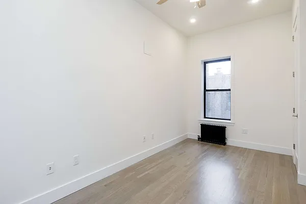 Rented by Compass | media 11