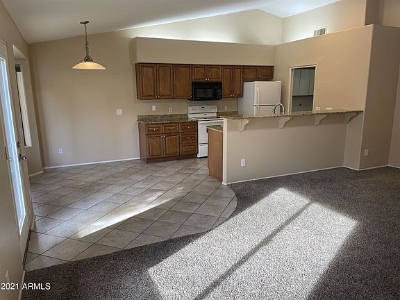 3rd image of 842 N Ahoy Dr