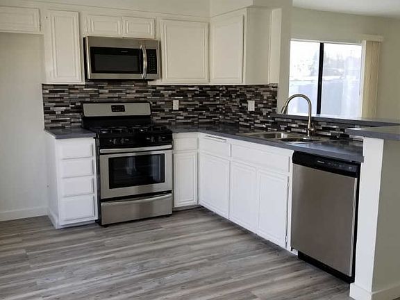4th image of 7226 Jordan Ave Unit 7