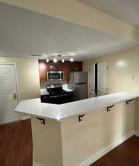 488 Bedford St #308 — Photo 22