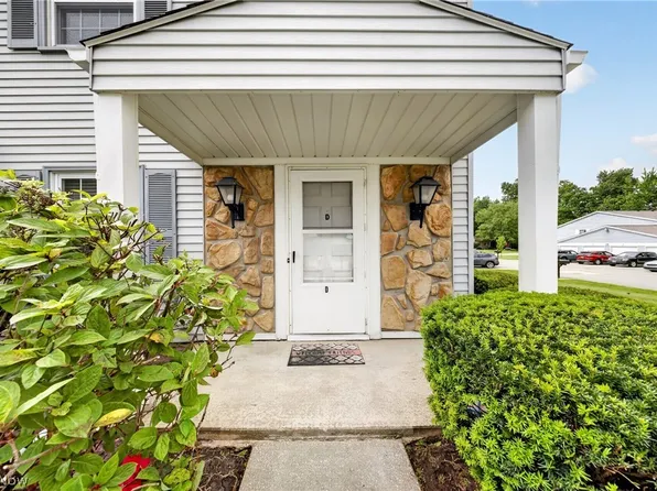 3437 Beaver Trl APT D, Aurora, OH 44202
