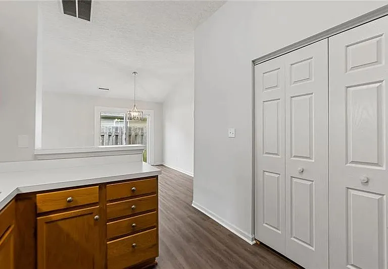 1243 Morning Side Dr — Photo 8