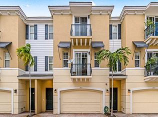 3615 NW 5th Ter, Boca Raton, FL 33431