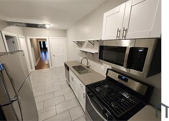 1459 E 69th Pl — Photo 10