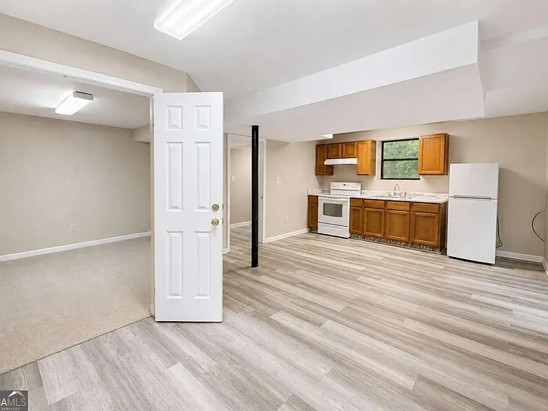 220 Winding Stream Trl — Photo 13