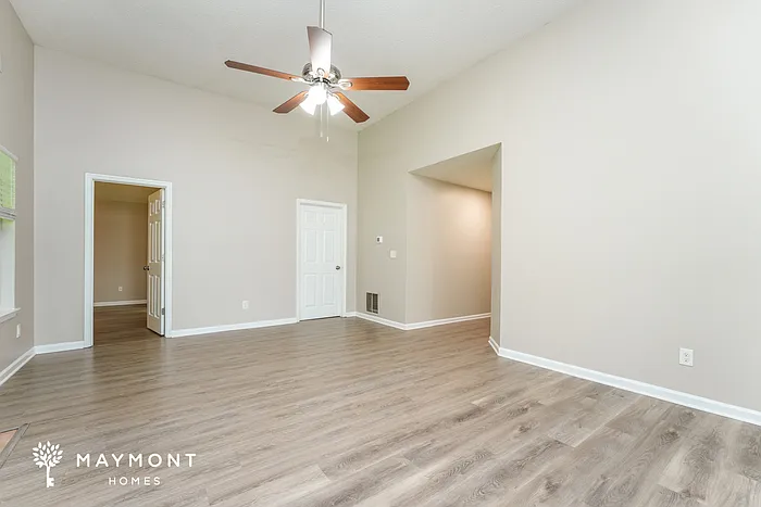 1901 Corners Cir — Photo 6
