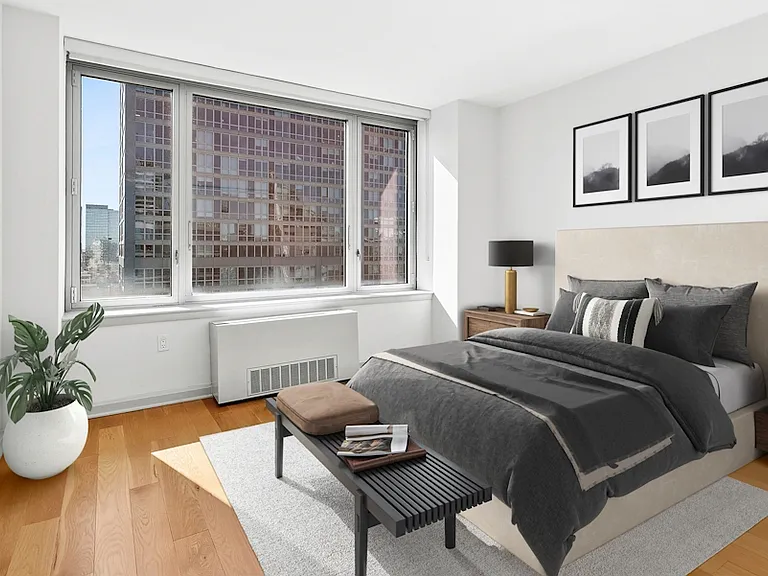 601 W 57th St #4E — Photo 3