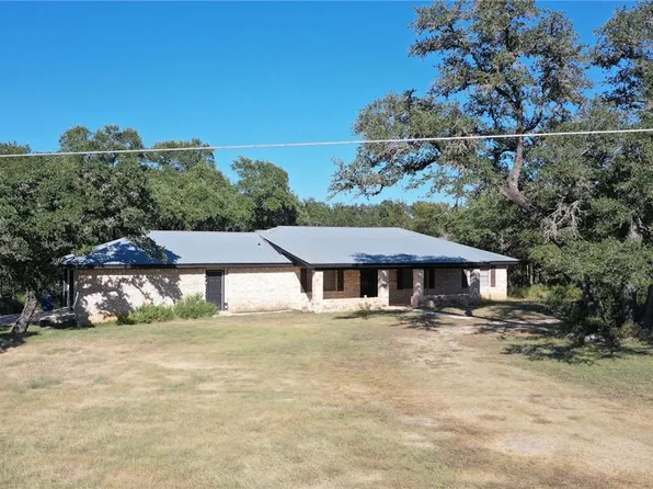 608 Mustang Ln, San Marcos, TX 78666