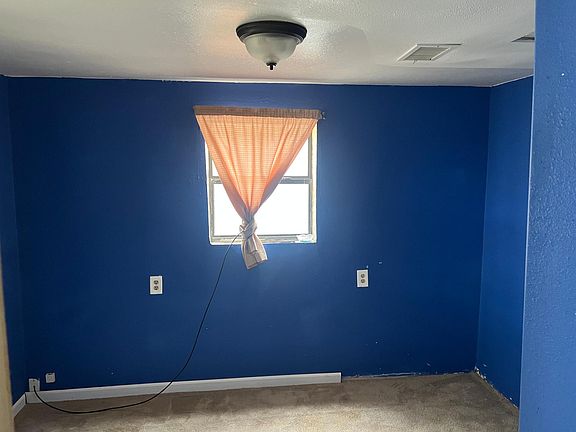 3rd image of 311 S 39th St