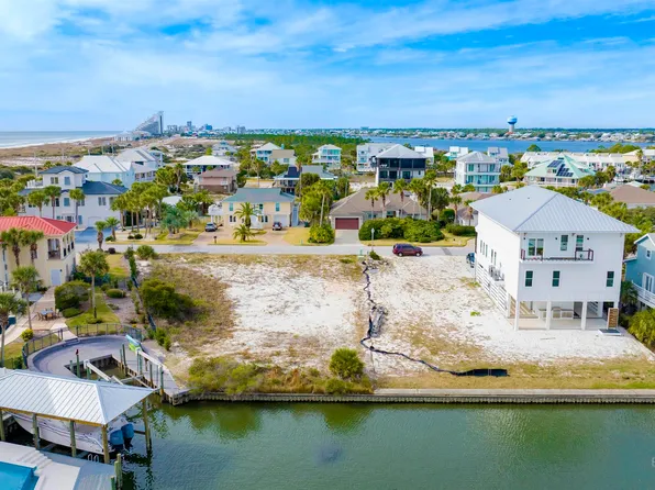 7272 Captain Kidd Reef #30, Pensacola, FL 32507