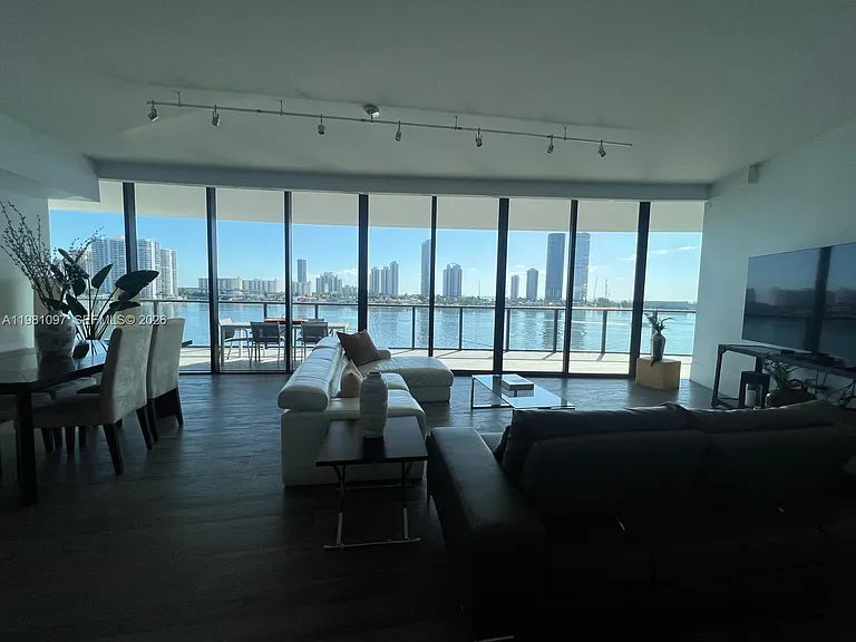 5500 Island Estates Dr #504 — Photo 35