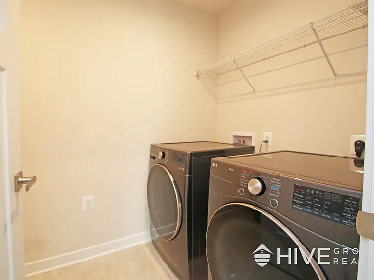 3790 Mayfield Rd — Photo 19
