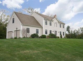60 Senexet Village Rd, Woodstock, CT 06281