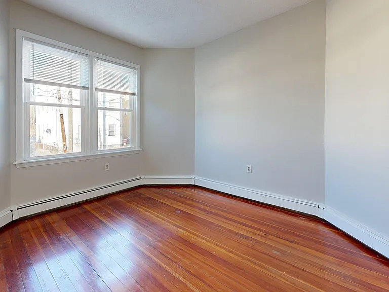 163 Hichborn St #4 — Photo 14
