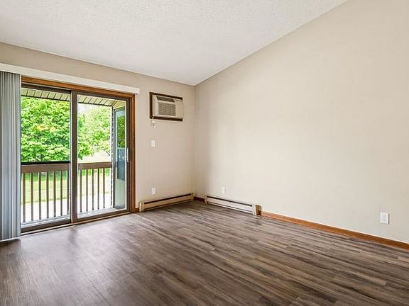 2nd image of 5633 Whispering Way #8