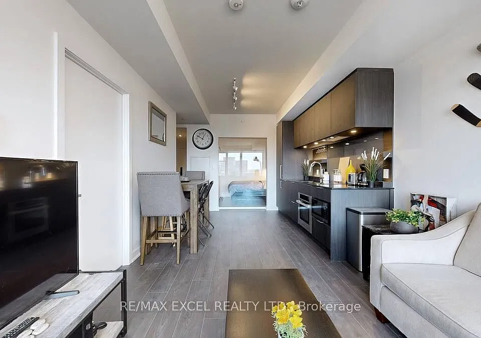 28 Ann St #716
