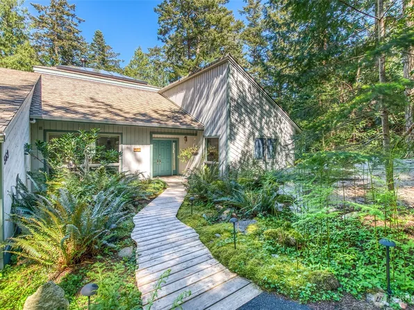 569 Island Drive, Friday Harbor, WA 98250