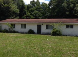 250 Mahan St, Jesup, GA 31545