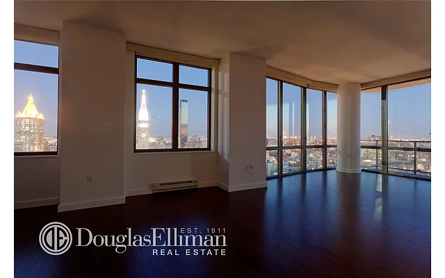 Rented by Douglas Elliman | media 29