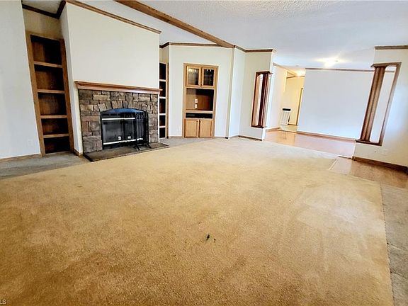 4th image of 5514 Red Cedar Ct