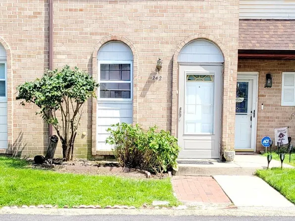 242 La Cascata, Clementon, NJ 08021