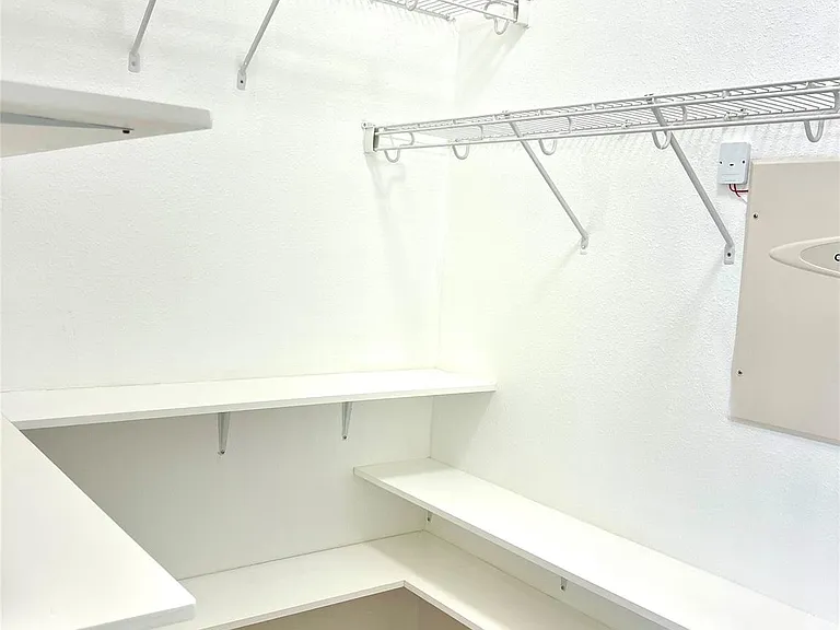 7106 Marble Springs Dr — Photo 18