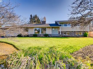 8520 SW Avery St, Tualatin, OR 97062