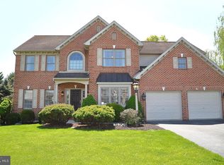 18 Hartford Dr, Annville, PA 17003