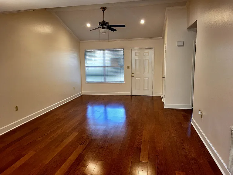 5323 Blair Ln #3DD — Photo 3