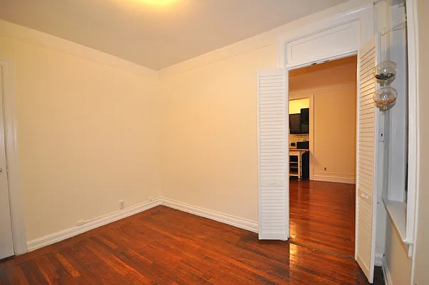 Rented by Corcoran | media 19