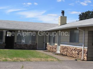 2726 N Davis Ct APT C, Cornelius, OR 97113