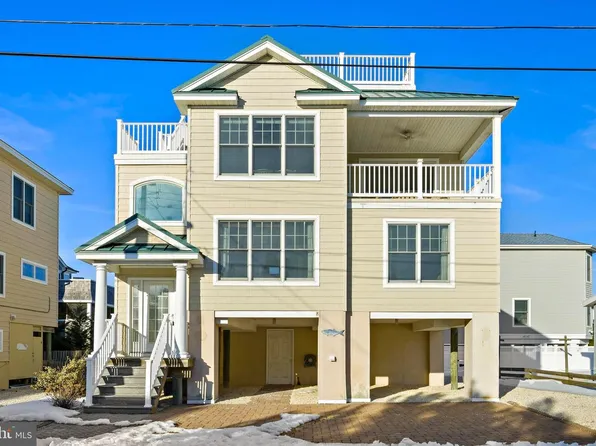 7 W Julia Ave, Long Beach Township, NJ 08008