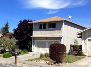 2273 Copperfield Dr, Santa Rosa, CA 95401