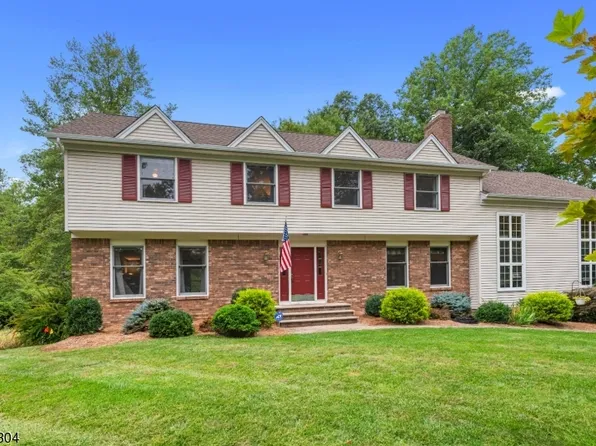 18 Dorset Rd, Washington Twp., NJ 07853