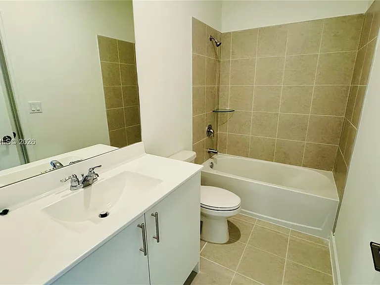 2632 SE 27th Dr — Photo 15