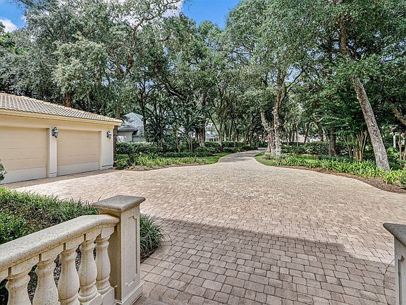 4th image of 95031 Spinnaker Ct