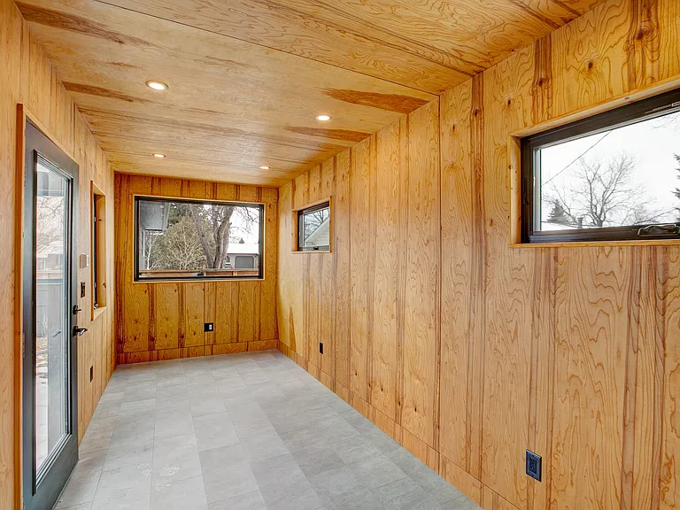 513 Sunrise Ln — Photo 20
