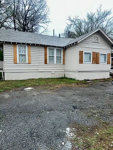 3120 N Watkins St Photo 1
