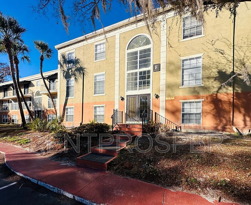1st image of 3999 Versailles Dr #F