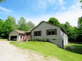 9360 Sheaffers Xing, Petoskey, MI 49770