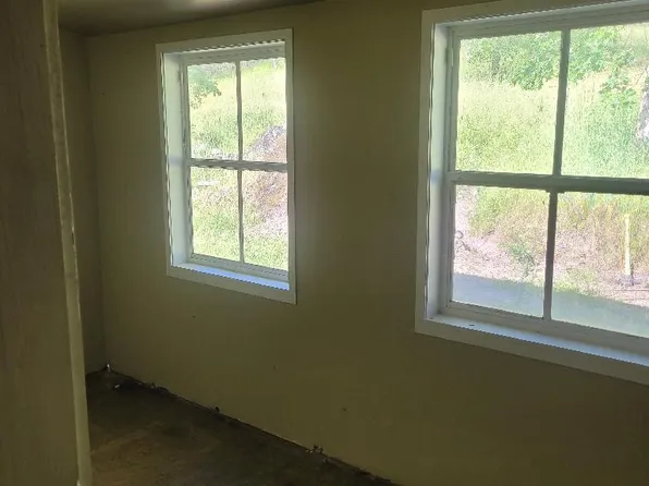 2765 Van Duzen Rd #A, Bridgeville, CA 95526