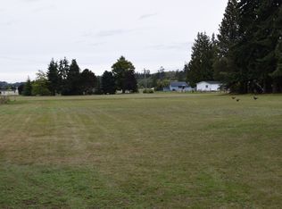 101 Dun Rollin Ln, Port Angeles, WA 98362