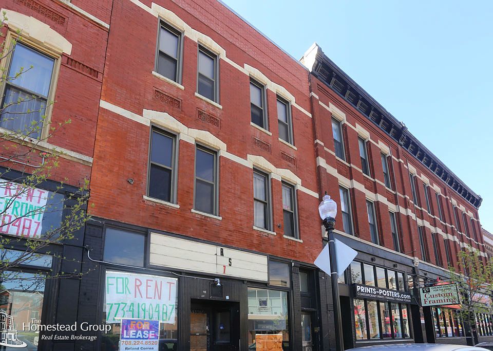 1st image of 1507 W Fullerton Ave #Two