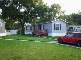 102 Strawberry Ct, Ames, IA 50010